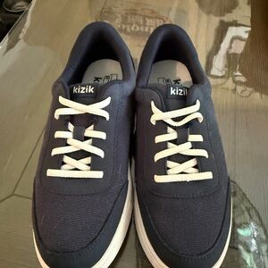Kizik Kids Navy Prague Sneakers